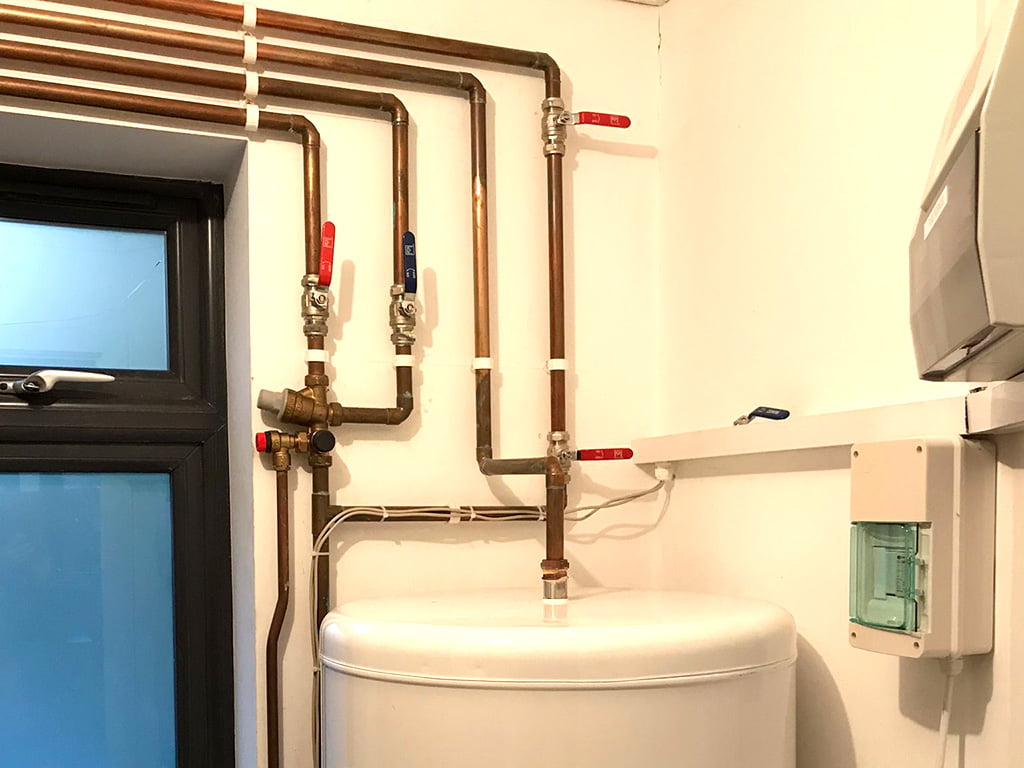 Suffolk : underfloor heating and liquid screed contractor